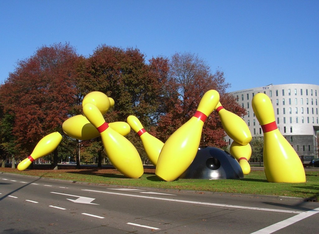 Verplaatsing monumentaal kunstwerk in Eindhovense binnenstad? Unieke kans tot versterking stedelijk profiel.